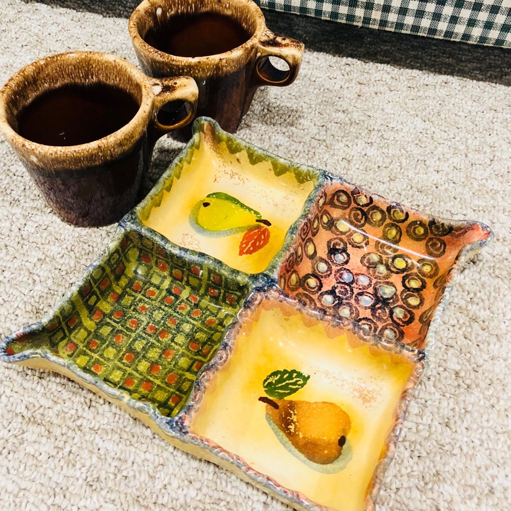 Neiman Marcus snack plate & coffee mugs set